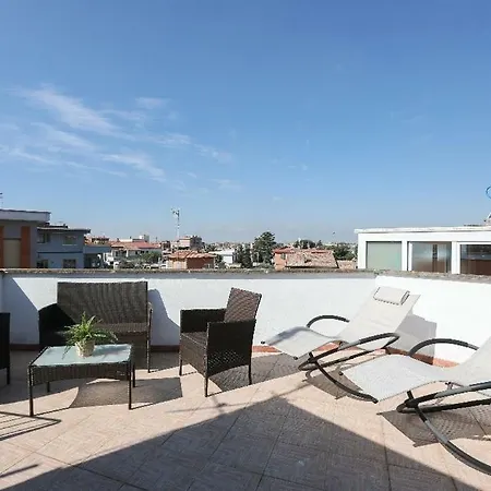 Unicushouse 펜션 로마